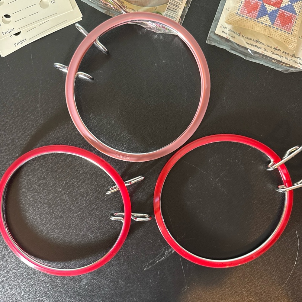 Red and Pink Embroidery Hoops with Stitch Kits - Picture 2 of 4